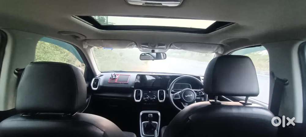 Kia Sonet 2024 Petrol 39000 Km Driven