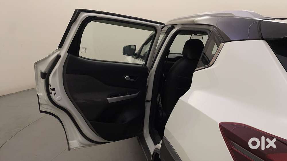 Nissan Magnite 1.0 Xv Premium Turbo Cvt (o), 2021, Petrol