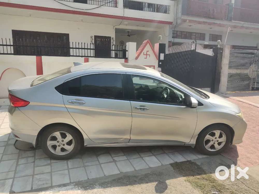 Honda City 2016 Optional Black Interior Limited