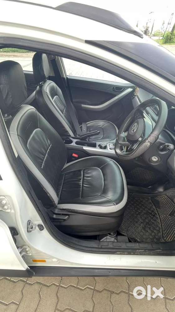 Tata Nexon Petrol Well Maintained
