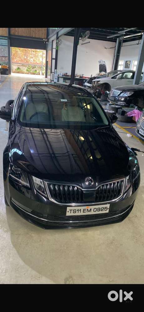 Skoda Octavia L&k Black Colour