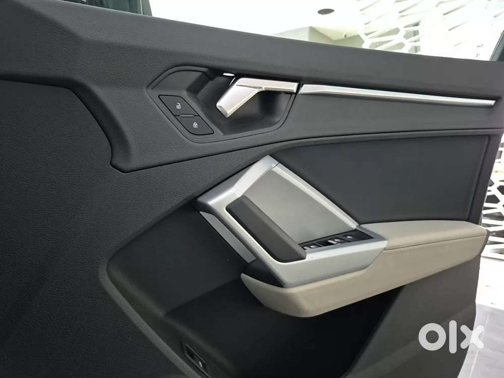 Audi Q3 40 Tfsi Technology, 2025, Petrol