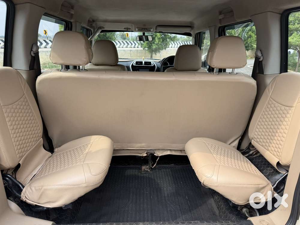 Mahindra Tuv 300 T8 Amt, 2016, Diesel