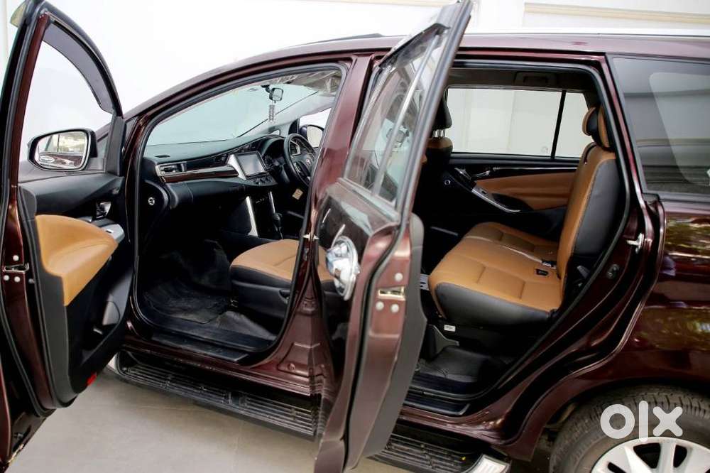 Toyota Innova Crysta [2020-ongoing] 2.4 Gx At 7 Str, 2020, Diesel