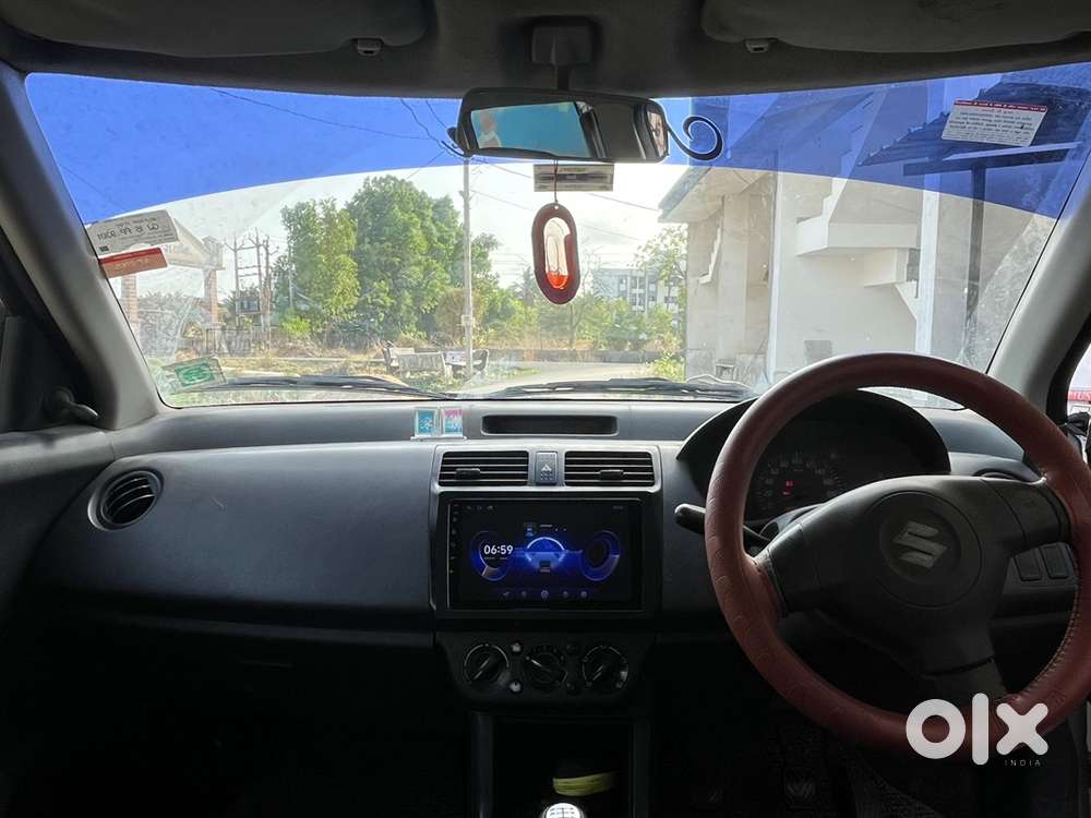 Maruti Suzuki Swift 2010