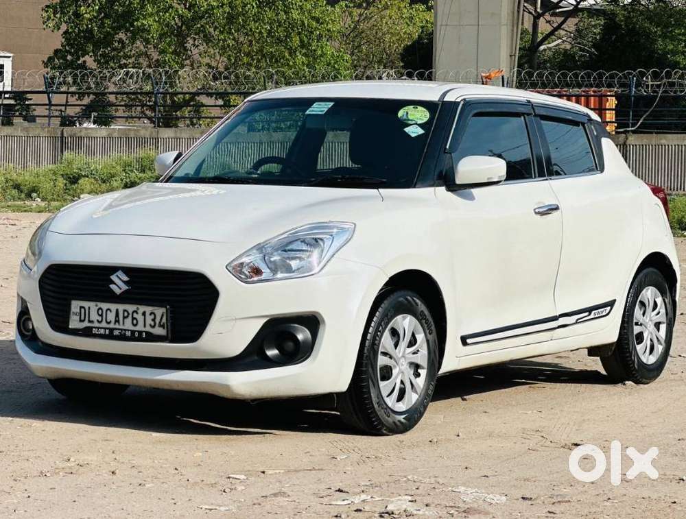 Maruti Suzuki Swift Vxi + Manual, 2018, Cng & Hybrids