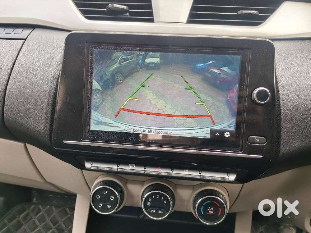 Renault Triber Rxz, 2019, Petrol