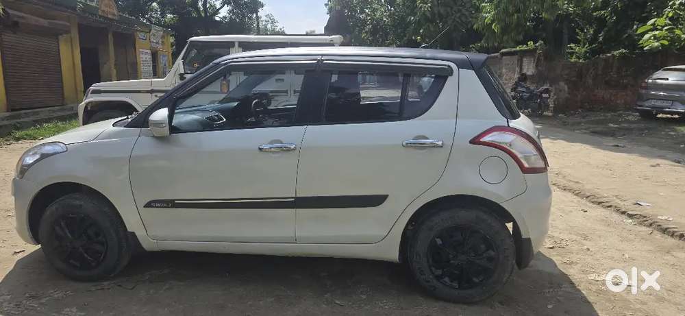 Maruti Suzuki Swift 2016