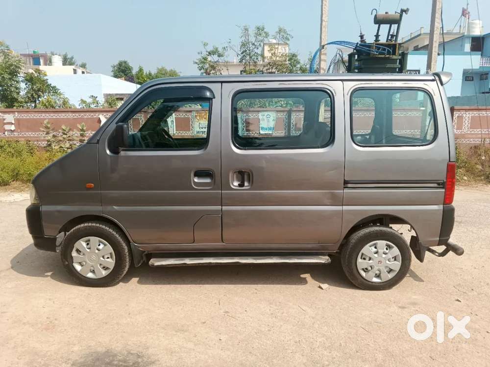 Maruti Suzuki Eeco 1.2 7 Str Std(o), 2023, Petrol
