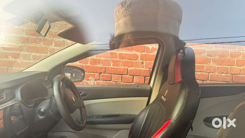 Renault Triber 2022 Petrol Well Maintained
