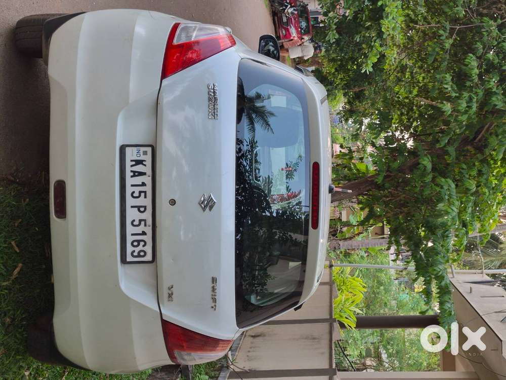 Maruti Swift Vxi 2011