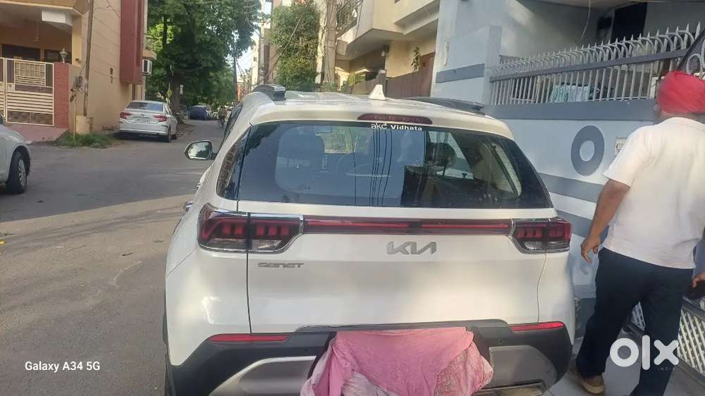Kia Sonet  2023  Govt Employee Single Hand Driven