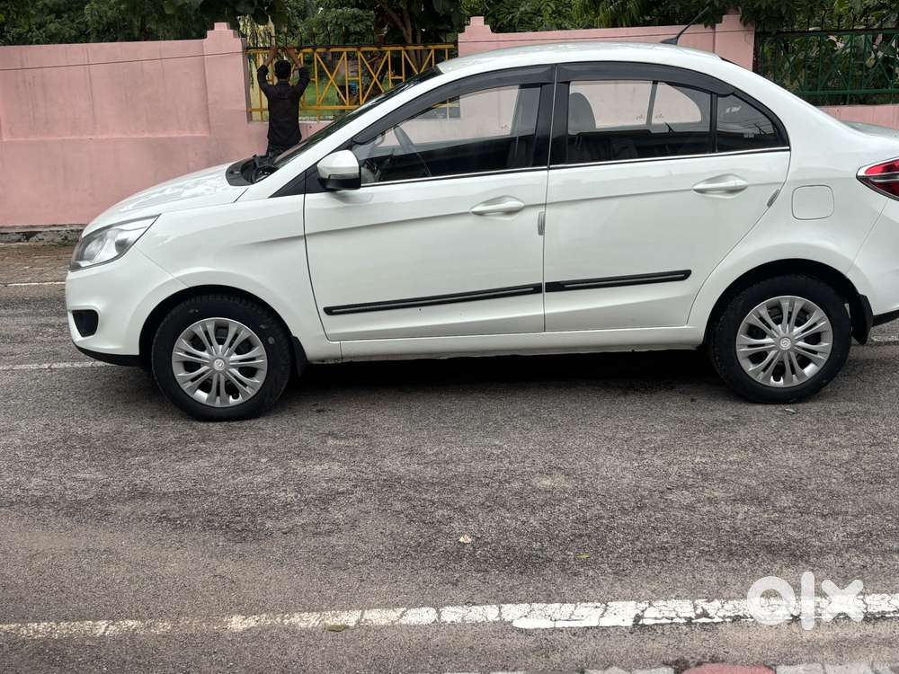 Tata Zest Revotron 1.2 Xt, 2016, Petrol