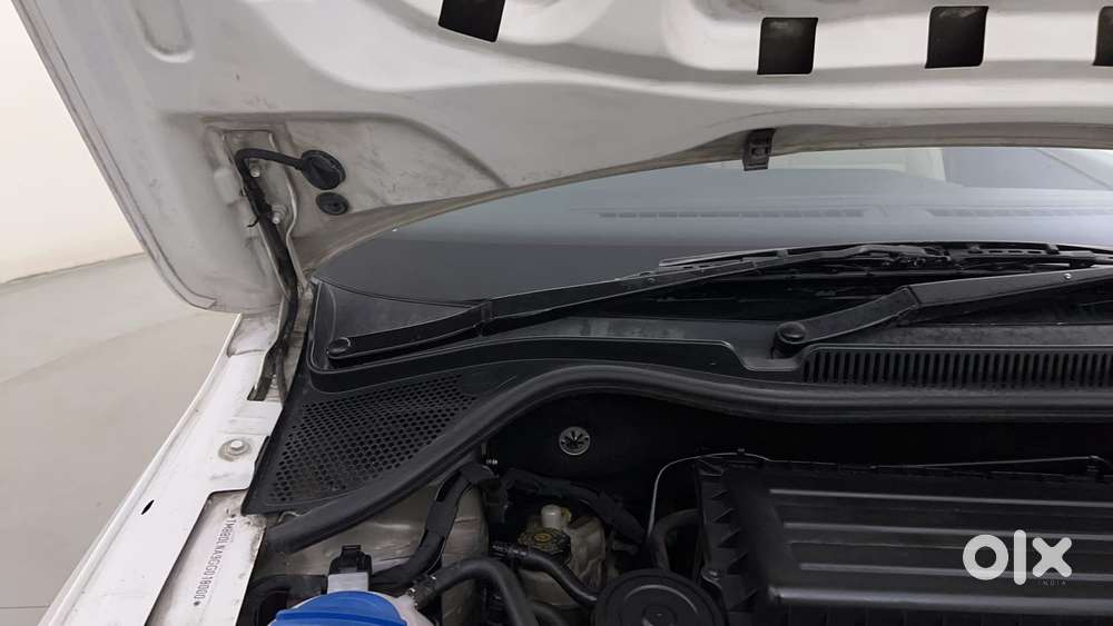 Skoda Rapid 1.6 Mpi At Style, 2017, Petrol
