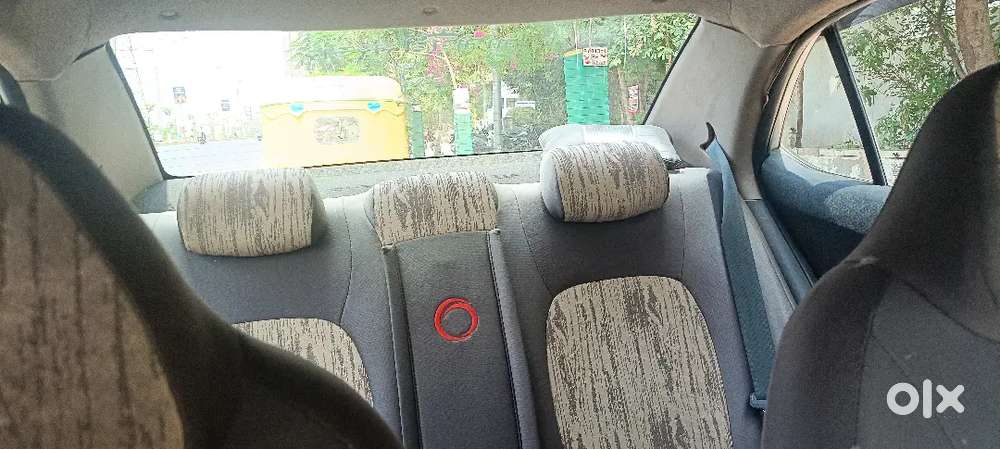 Hyundai Xcent Petrol 2015 Model 11 Mahina