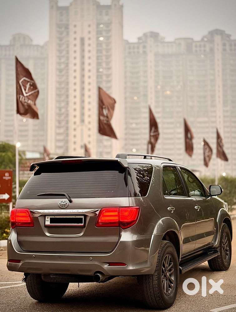 Toyota Fortuner 3.0 4x4 Manual, 2011, Diesel