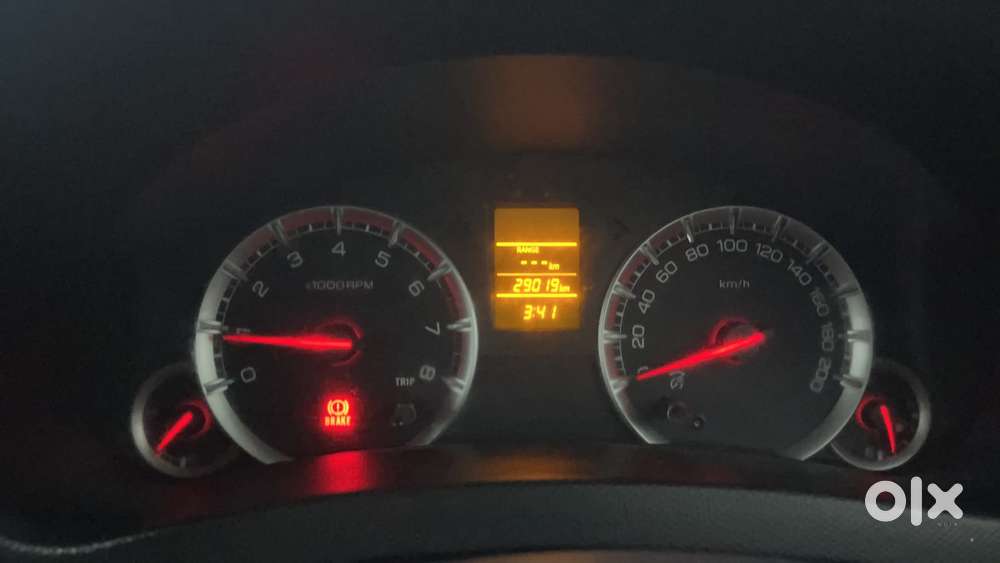 Maruti Suzuki Swift Vvt Vxi, 2013, Petrol