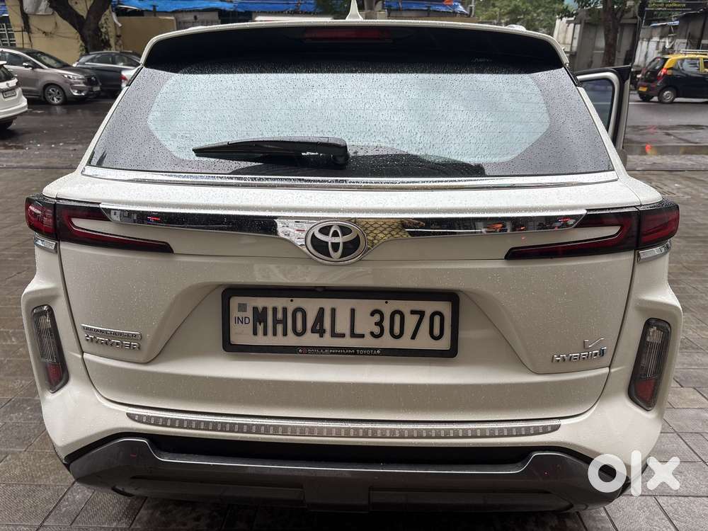 Toyota Urban Cruiser Hyryder 1.5 V Hybrid, 2023, CNG & Hybrids