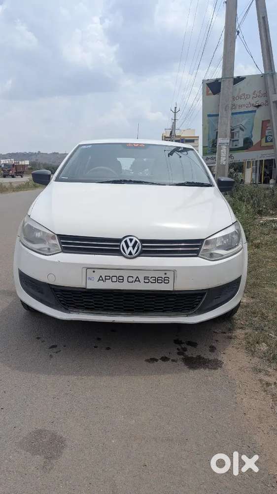Volkswagen Polo Diesel 2010 All Seal Tyres With Alloy Wheels
