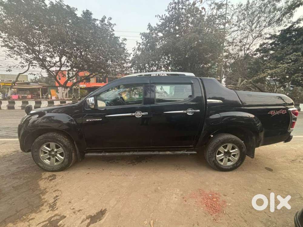 Isuzu D-max V-cross Z 4x4 Mt, 2017, Diesel