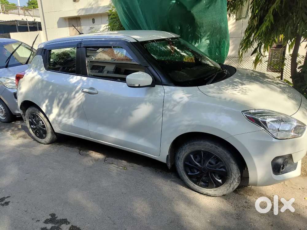 Maruti Suzuki Swift 2023 Petrol 52700 Km Driven