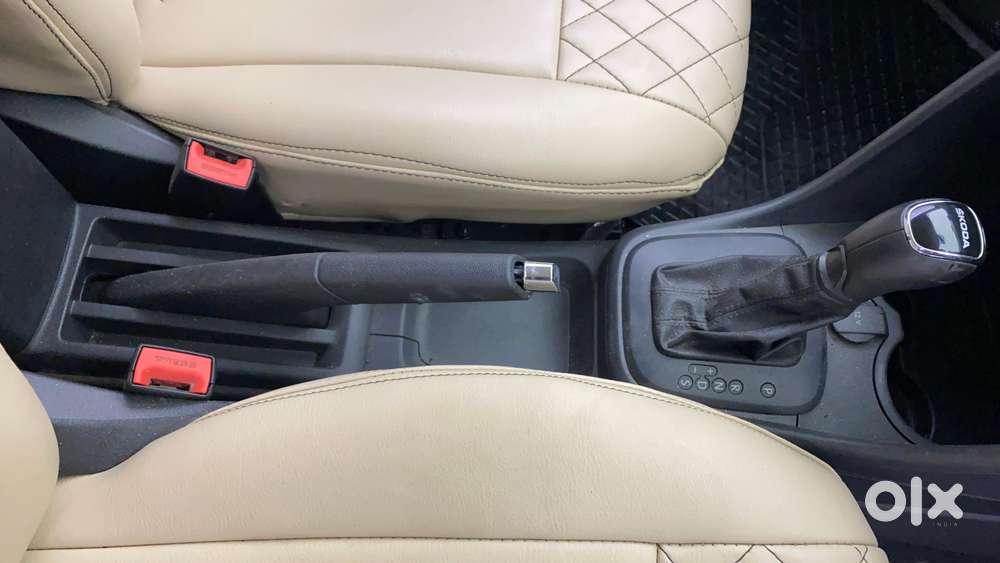 Skoda Rapid 1.0 Ambition Tsi At, 2020, Petrol