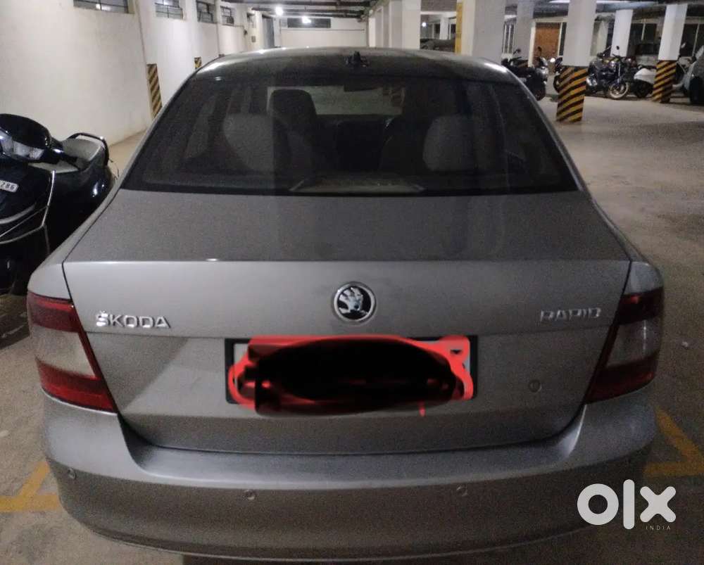 Skoda Rapid 2013 Diesel 110000 Km Driven