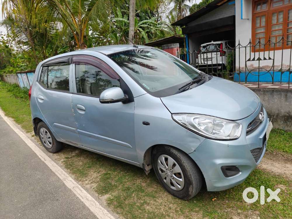 I10 Sportz 2012 In Very Good Condition For Sale