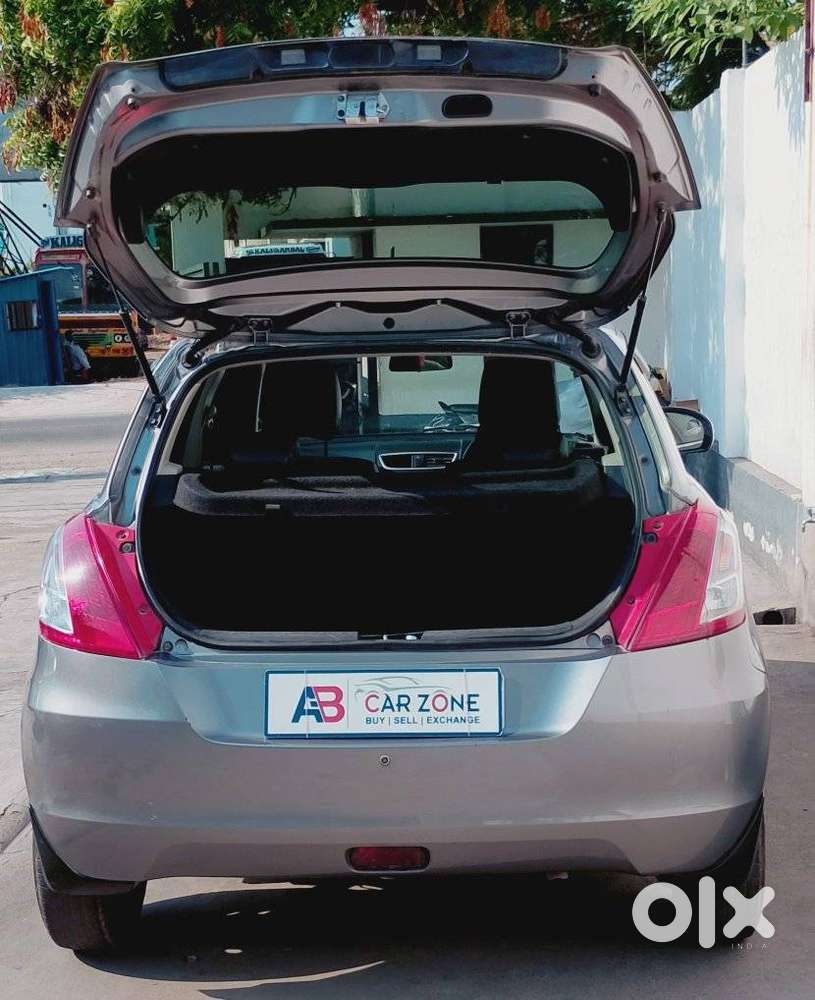 Maruti Suzuki Swift Vxi Abs Bsiv, 2017, Petrol