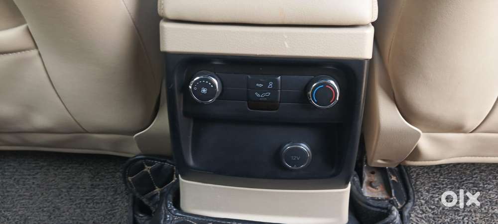 Ford Endeavour 3.2 Titanium At 4x4, 2017, Diesel