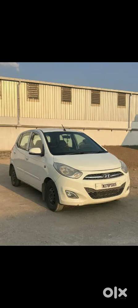 Hyundai I10 Sportz At 2011