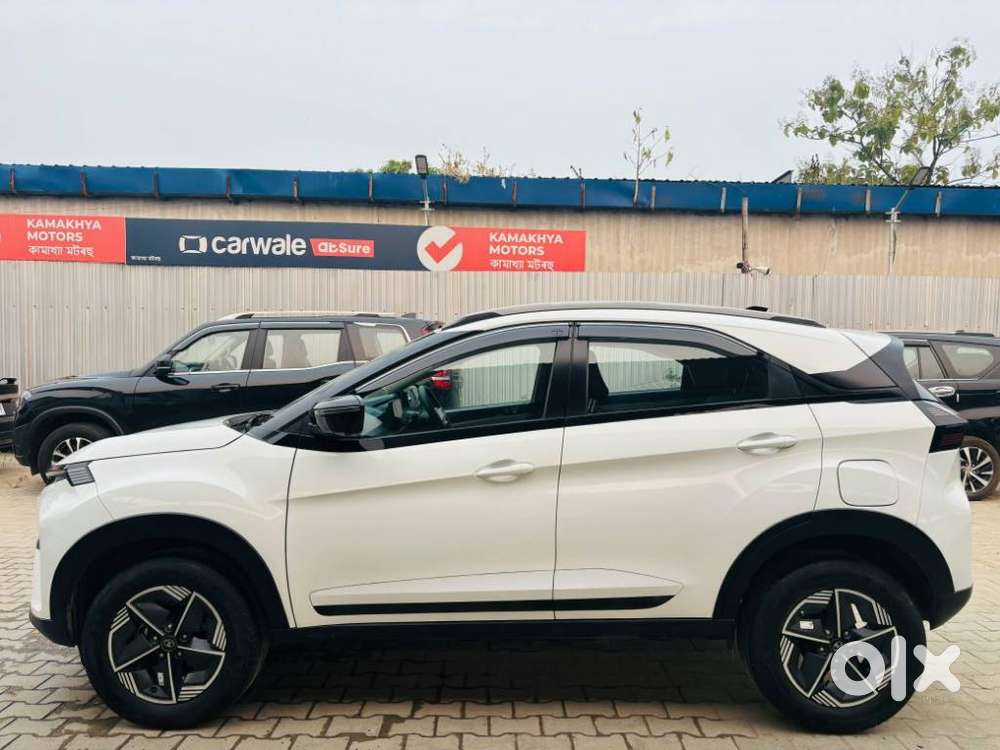 Tata Nexon Creative Plus S 1.2 Revotron Petrol 6 Amt, 2023, Petrol