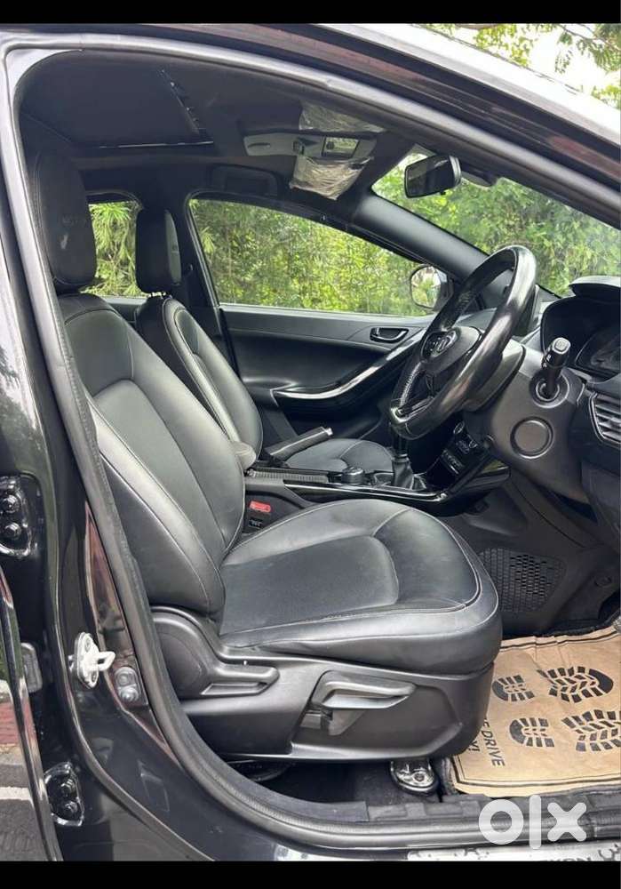 Tata Nexon 1.2 Revotron Xz Plus, 2022, Petrol