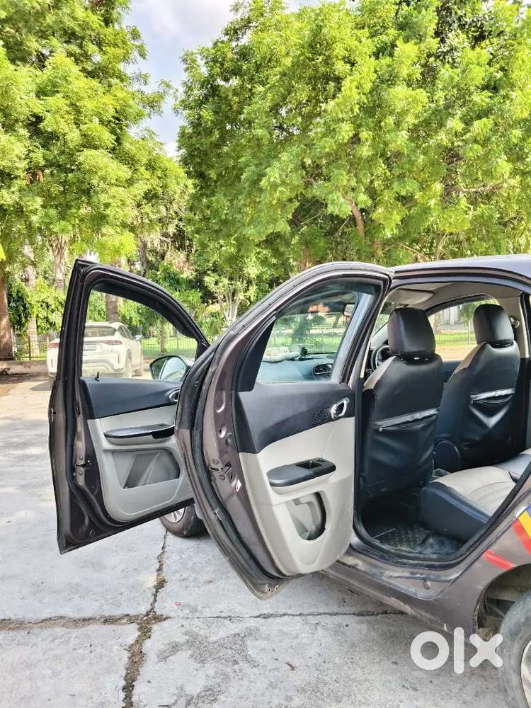 Tata Tiago Xza Plus Amt | 2019 | Petrol + Cng | Automatic |