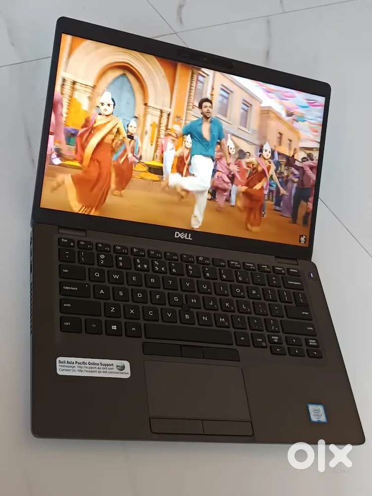 Touchscreen core i7 8th Gen laptop 256gb Nvme Ssd 8gb fully ok