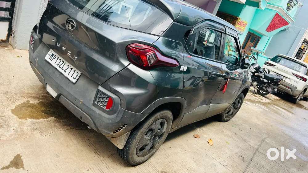 Tata Punch Adventure 2024 P Year: 2024 - Fuel: Petrol - Tretrol Manual