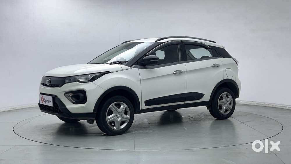 Tata Nexon 1.2 Revotron Xm (s), 2022, Petrol
