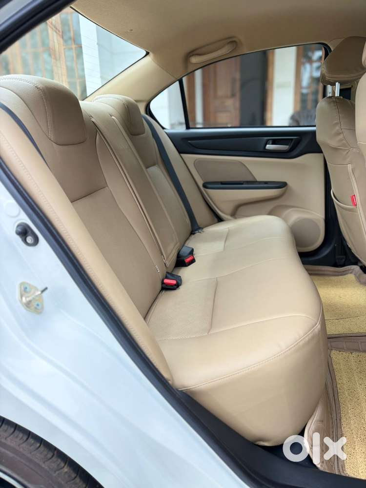 Honda Amaze 2nd Gen Vx, 2024, Petrol