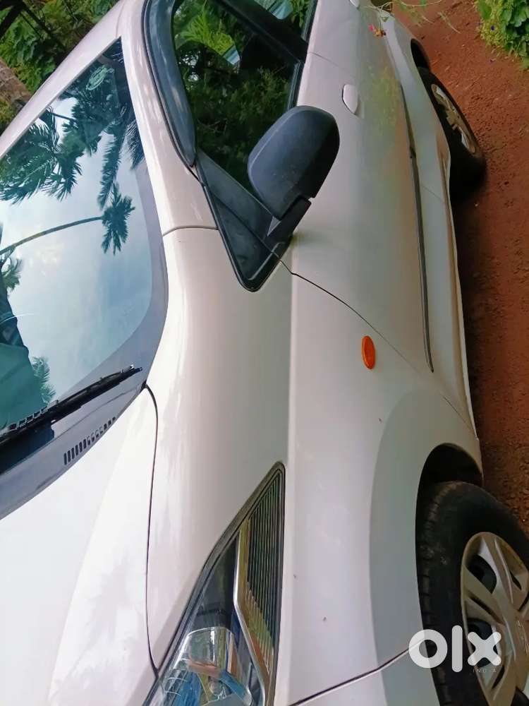 Good Condition 4new Appolo Tyres, Neet Intereor, Full Option, Stereo,