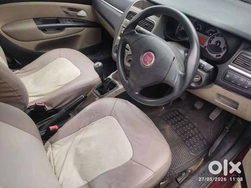 Fiat Linea 2010 (1.4 Tjet Emotion)