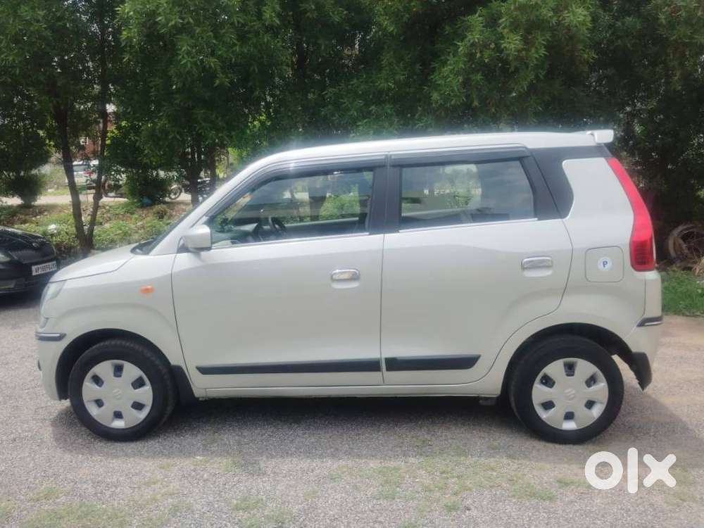 Maruti Suzuki Wagon R Vxi Amt1.2, 2021, Petrol