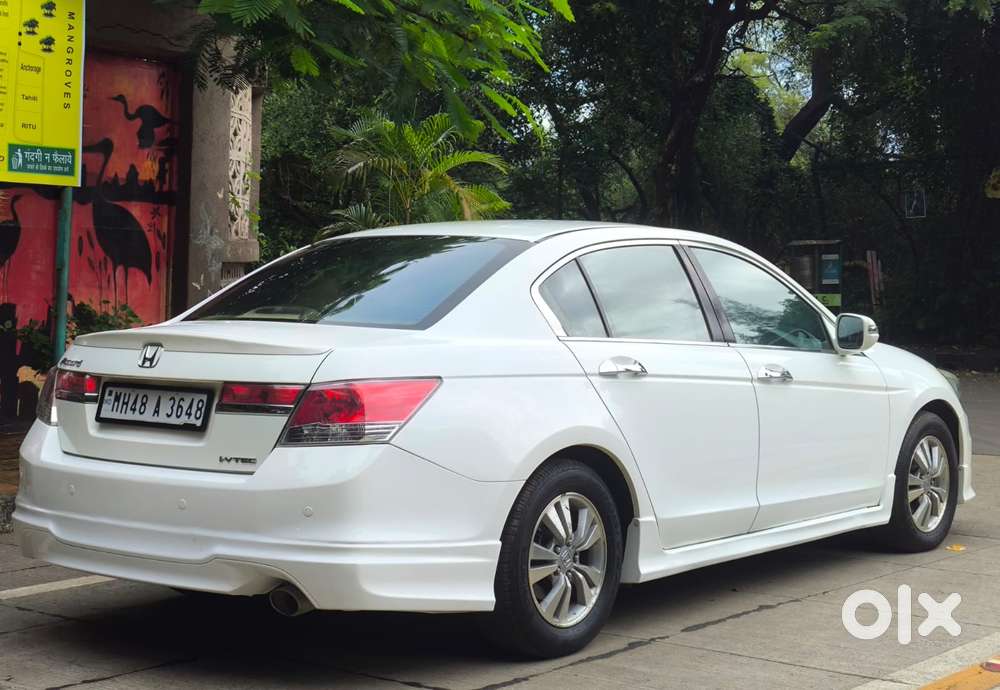 Honda Accord 2.4 Elegance Automatic, 2012, Petrol