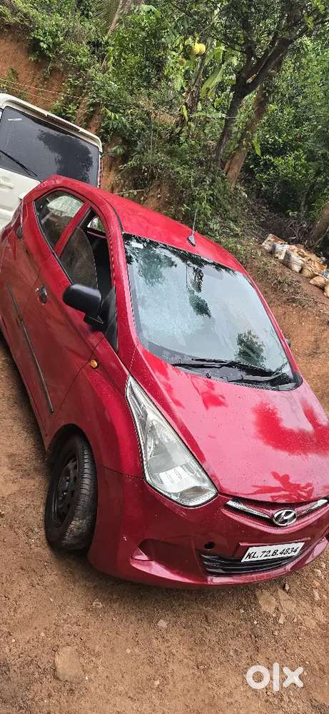 Hyundai Eon 2017 Petrol 102000 Km Driven