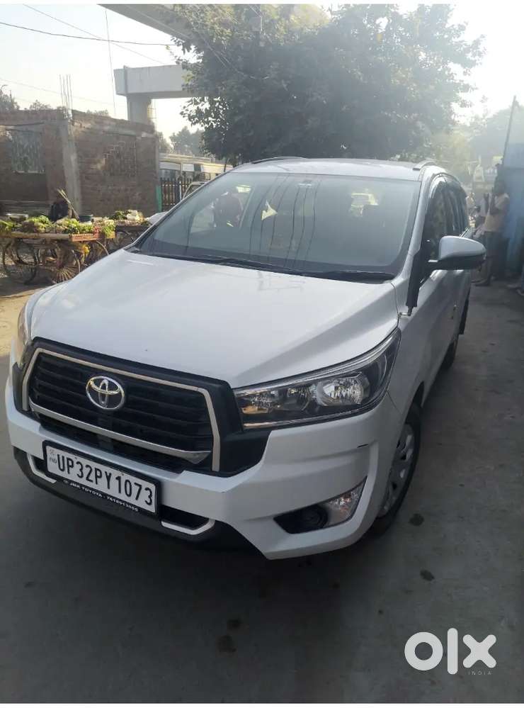 Toyota Innova Crysta 2024