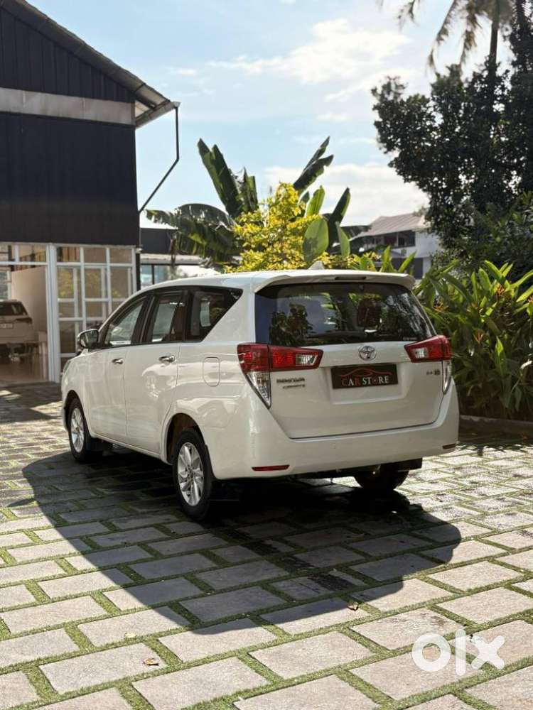 Toyota Innova Crysta 2.4 V 8 Str, 2018, Diesel