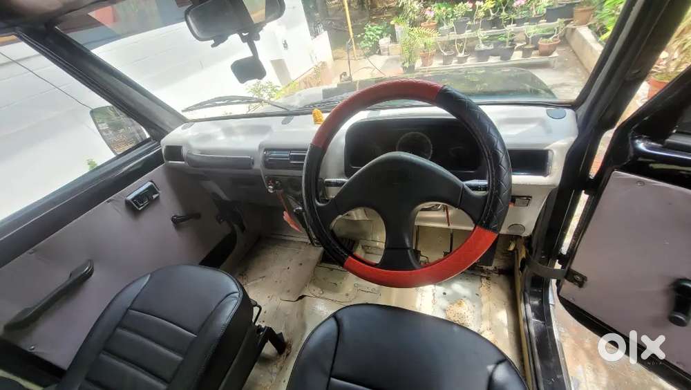 Mahindra Invader 2004 Model