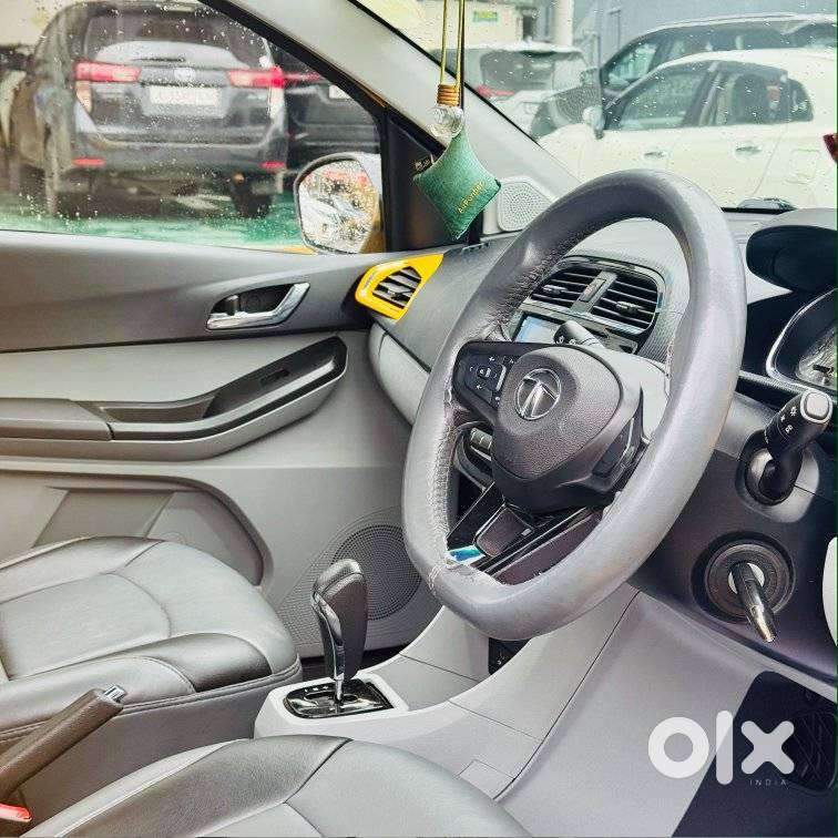 Tata Tiago Xza Plus, 2021, Petrol