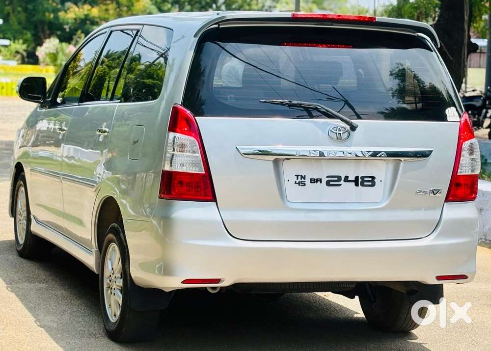 Toyota Innova 2.5 V 7 Str, 2012, Diesel