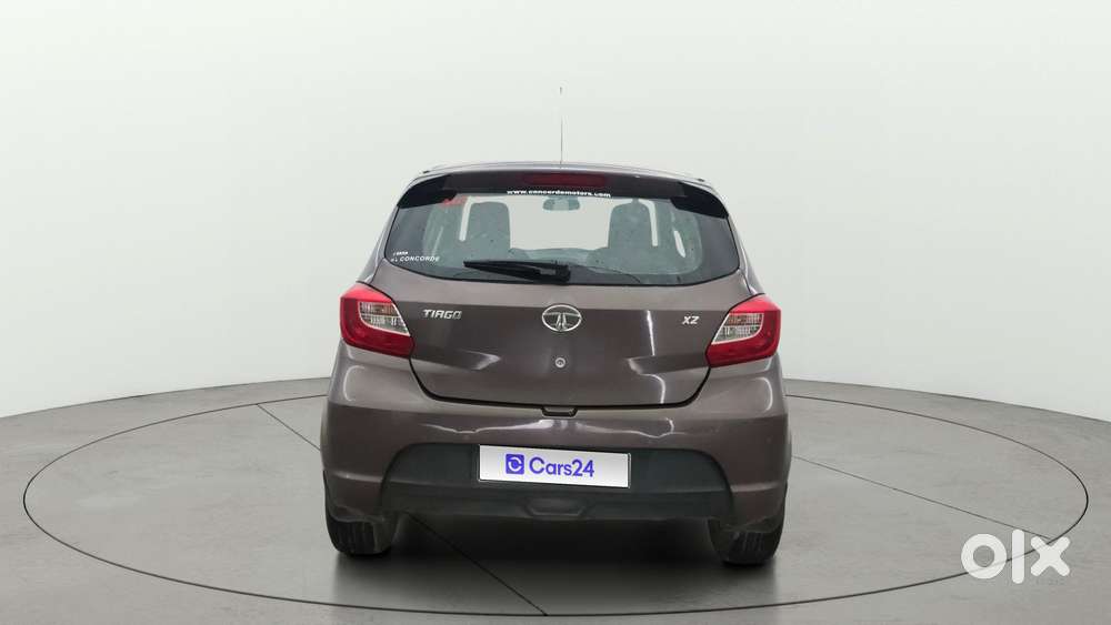 Tata Tiago 1.2 Revotron Xz, 2017, Petrol