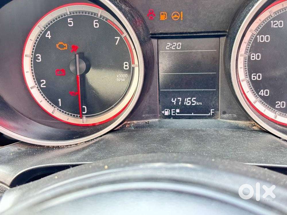 Maruti Suzuki Swift Vvt Vxi, 2021, Petrol